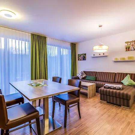 Lagovida Ankerplatz A Am Stoermthaler Grosspoesna